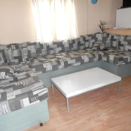 2 Bedrooms Property With Enclosed Garden And Wifi At Blier Дом отдыха Erezee