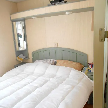 度假居 2 Bedrooms Property With Enclosed Garden And Wifi At Blier Érezée